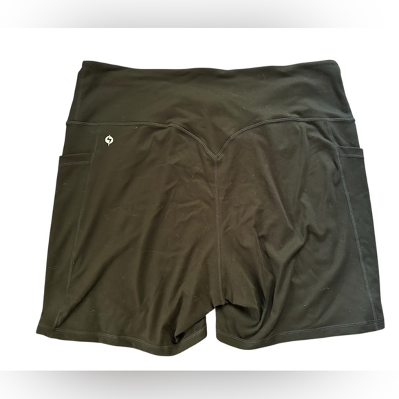 POPFLEX Crisscross Hourglass Midi bike shorts with pockets black 3X EUC - Picture 9 of 11